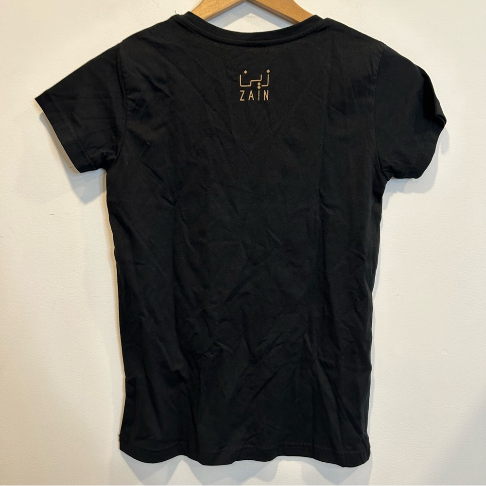 Zain Mama Africa Souvenir Short Sleeve V-Neck Tee Shirt Black - Picture 4 of 5